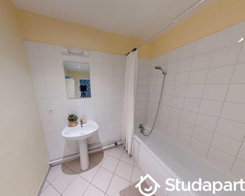 Chambre - 23 m² - 1 pièce