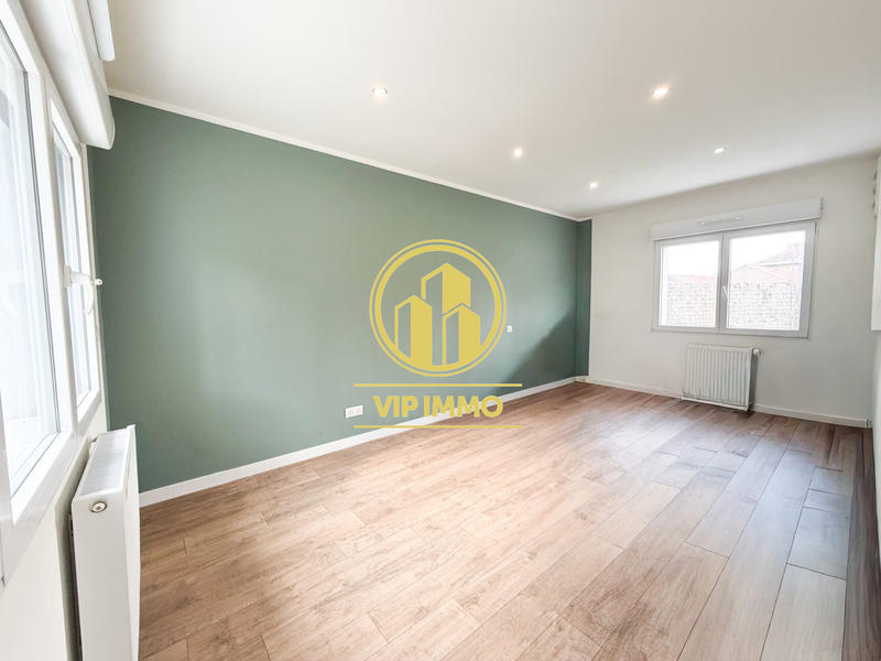 Maison - 130 m² - 7 pièces