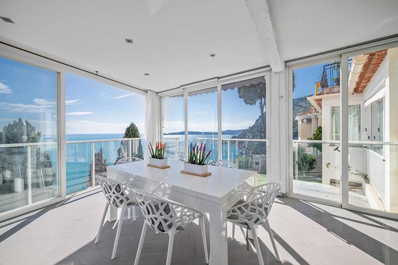 Appartement - 170 m² - 6 pièces