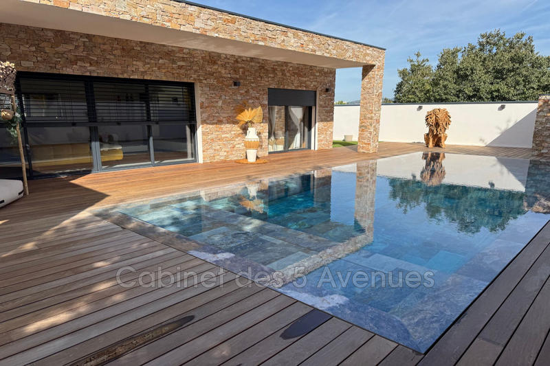 Maison - 173 m² - 5 pièces