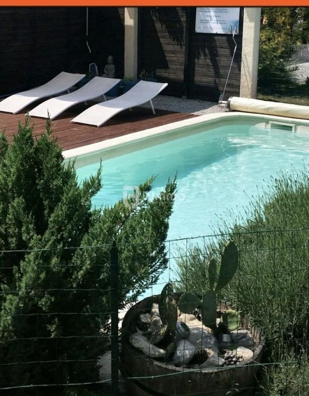 Villa - 152 m² - 7 pièces