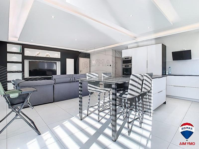 Maison - 147 m² - 6 pièces