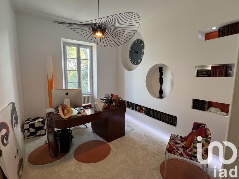 Maison - 400 m² - 10 pièces