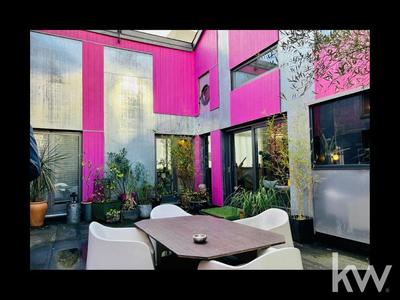 Maison - 500 m² - 8 pièces