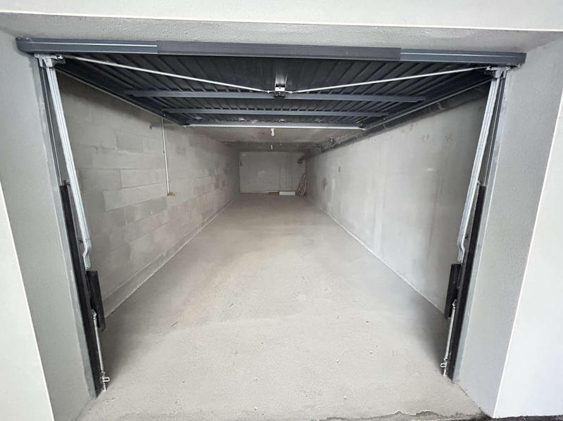 Appartement - 80 m² - 5 pièces