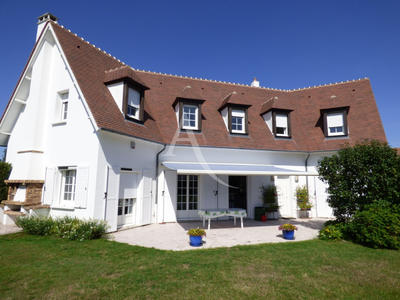 Maison - 175 m² - 6 pièces