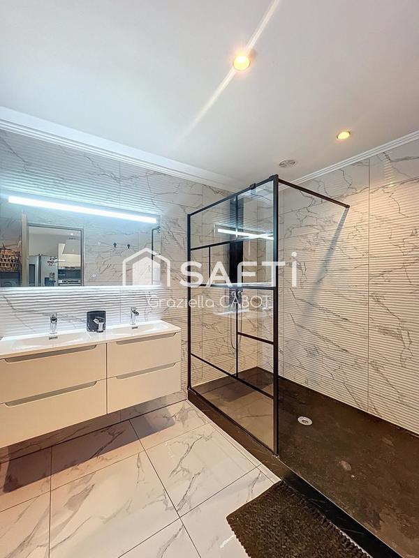 Maison - 136 m² - 4 pièces