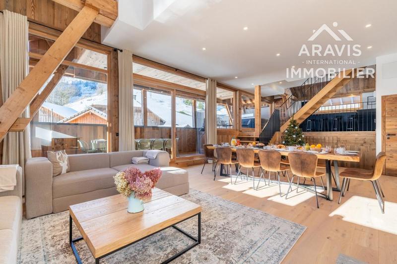 Appartement - 198 m² - 6 pièces