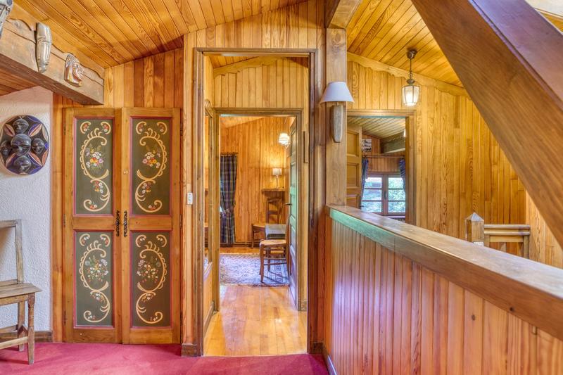 Châlet - 187 m² - 9 pièces