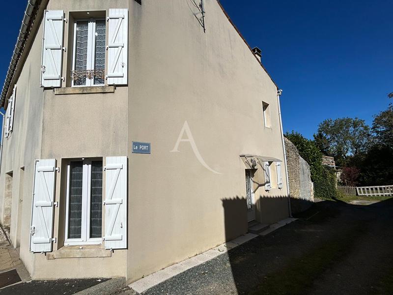 Maison - 111 m² - 4 pièces