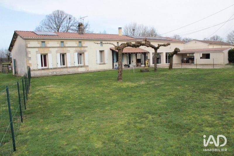 Maison - 226 m² - 8 pièces