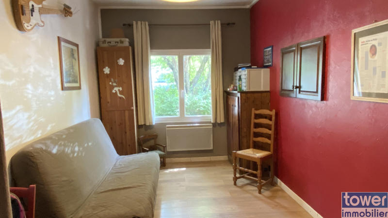 Villa - 137 m² - 6 pièces