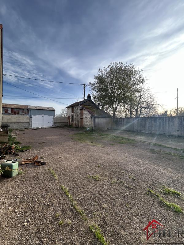 Maison de village - 94 m² - 4 pièces