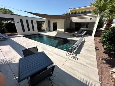 Villa - 139 m² - 5 pièces