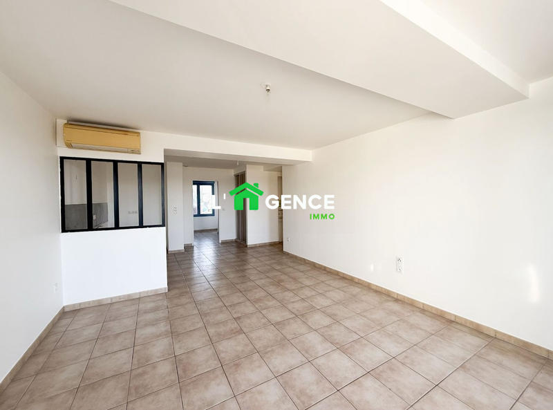 Appartement - 65 m² - 3 pièces