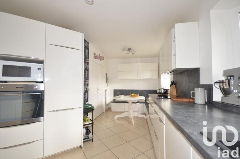 Maison - 182 m² - 5 pièces