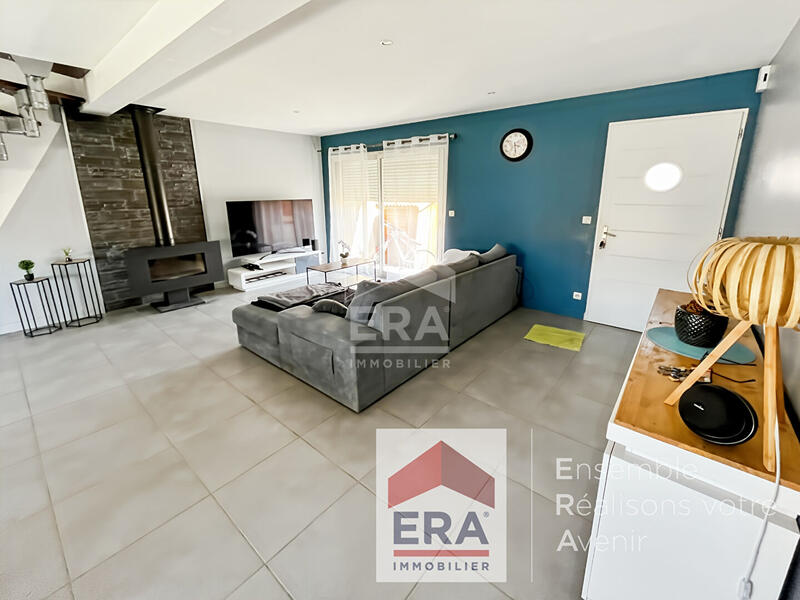 Maison - 90 m² - 4 pièces