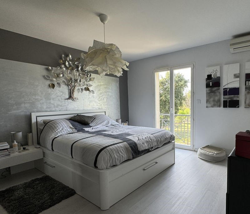 Villa - 178 m² - 6 pièces