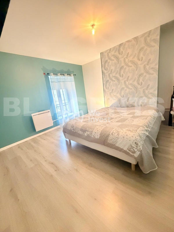 Maison - 159 m² - 7 pièces