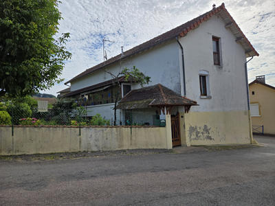 Maison - 80 m² - 5 pièces