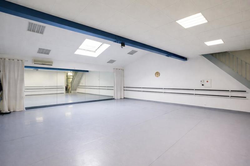 Immeuble - 650 m² - 14 pièces