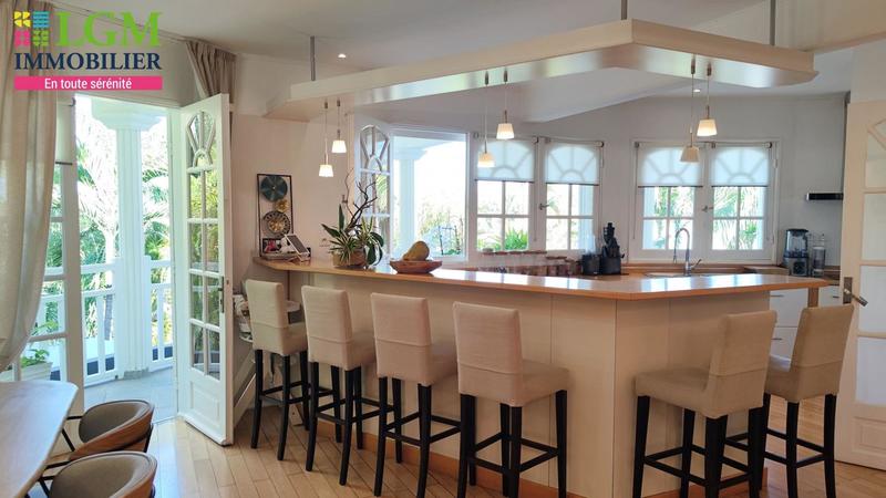 Villa - 170 m² - 5 pièces