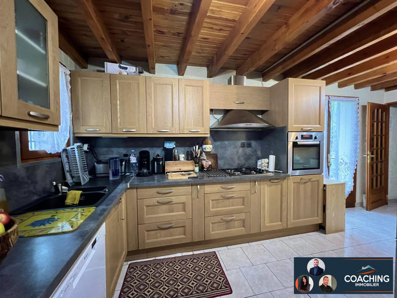 Maison - 155 m² - 7 pièces