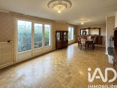 Maison - 84 m² - 5 pièces