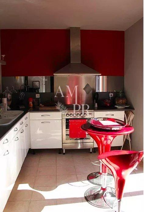 Maison - 120 m² - 7 pièces