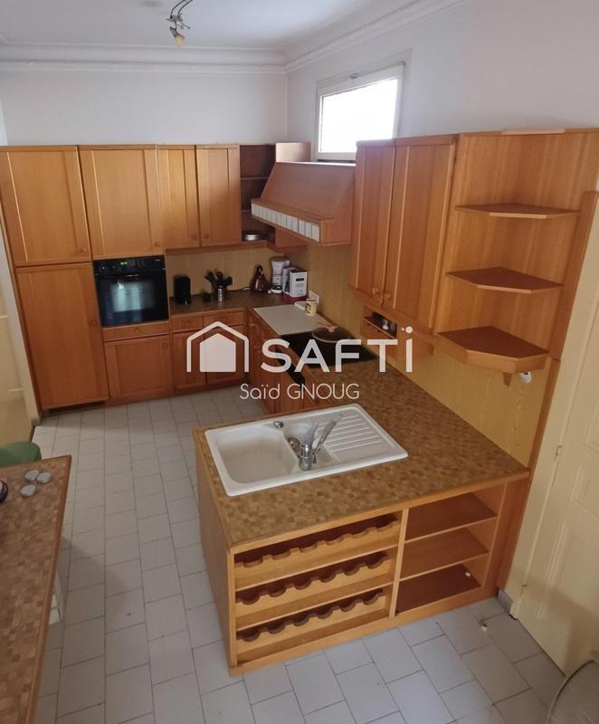 Appartement - 150 m² - 5 pièces