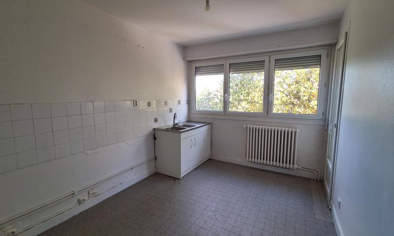 Appartement - 128 m² - 7 pièces