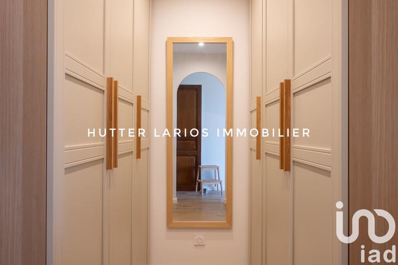 Maison - 231 m² - 8 pièces