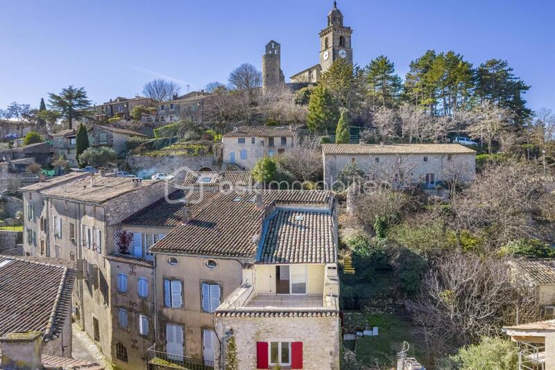 Maison en pierre - 125 m² - 5 pièces