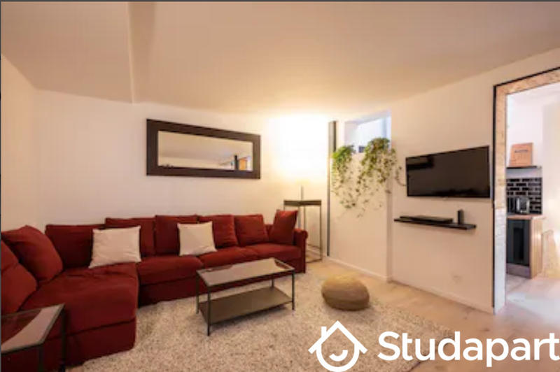 Chambre - 9 m² - 1 pièce