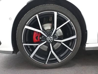 Volkswagen Golf 2.0 Tdi Scr 200 Dsg7 Gtd