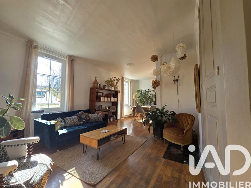 Maison - 111 m² - 6 pièces