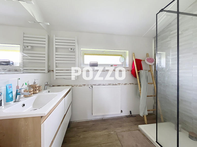 Maison - 150 m² - 5 pièces