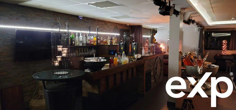 Fonds de commerce - Magasins - 900 m²