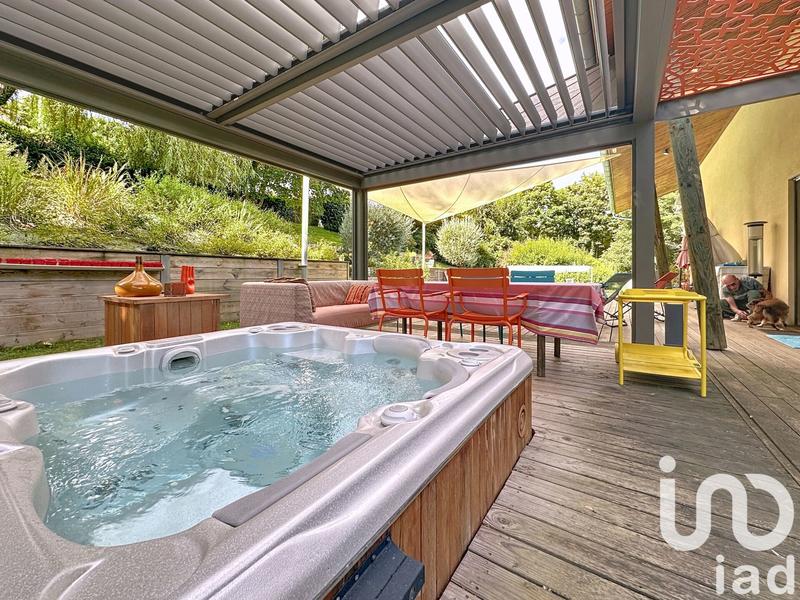 Maison de maîtres - 184 m² - 7 pièces