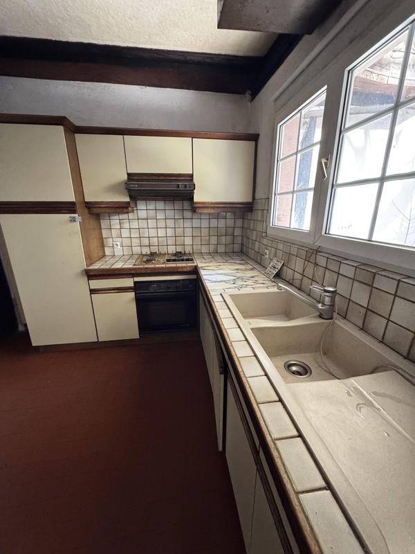 Villa - 300 m² - 10 pièces