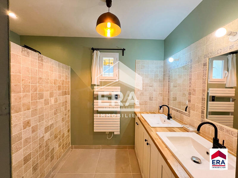 Maison - 127 m² - 6 pièces