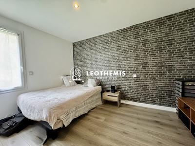 Maison - 84 m² - 4 pièces