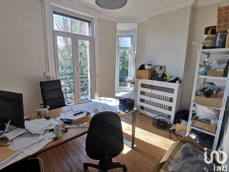 Local commercial - 4 200 m²