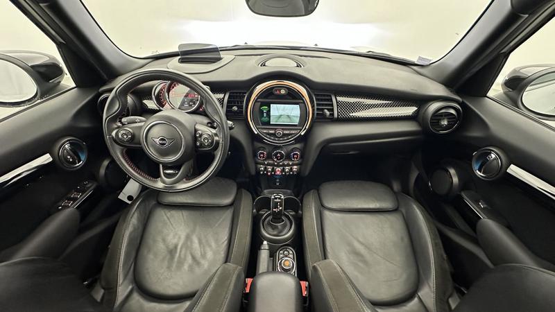 Mini 5 portes Hatch F55 Lci Cooper s 192 ch Bva7 Finition John Works