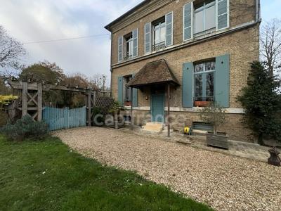 Appartement - 90 m² - 4 pièces