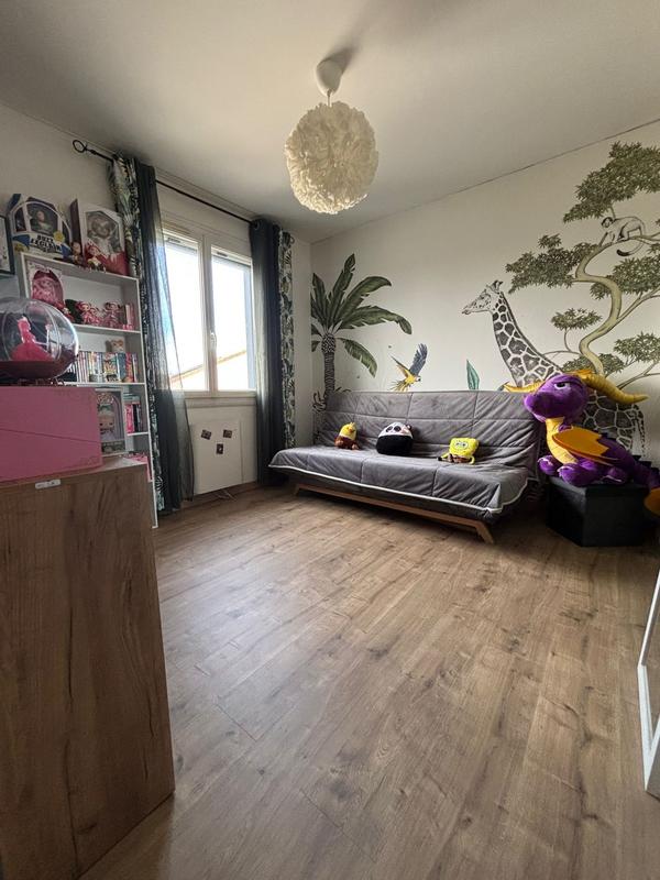 Villa - 95 m² - 5 pièces