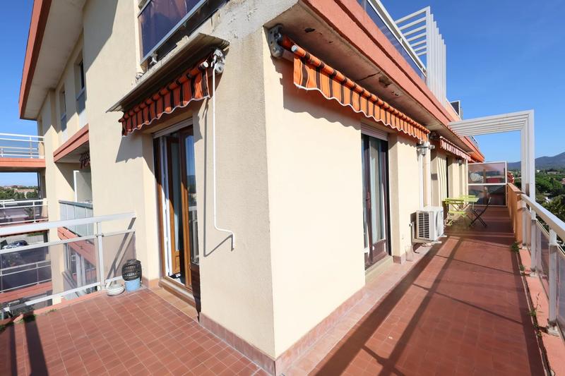 Appartement - 86 m² - 4 pièces