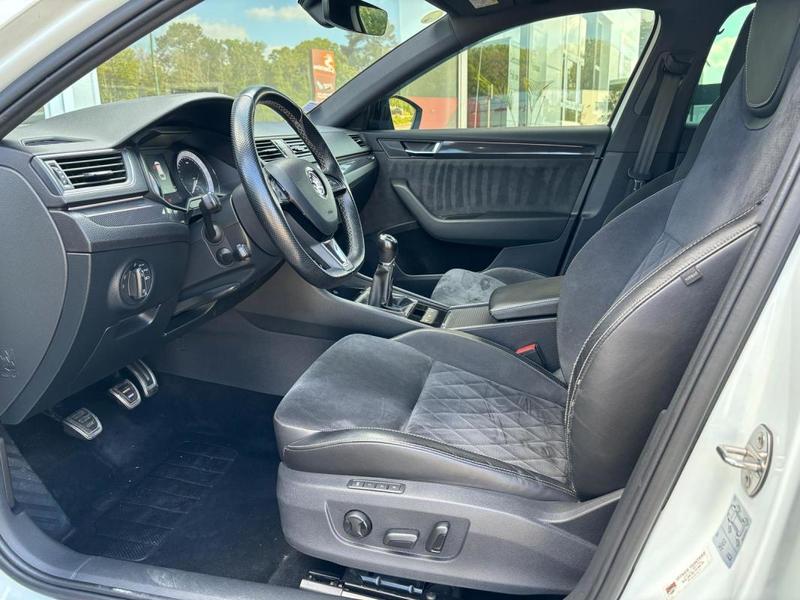 Skoda Superb Combi 2.0 Tdi 190 Sportline