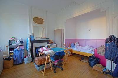 Maison - 300 m² - 8 pièces