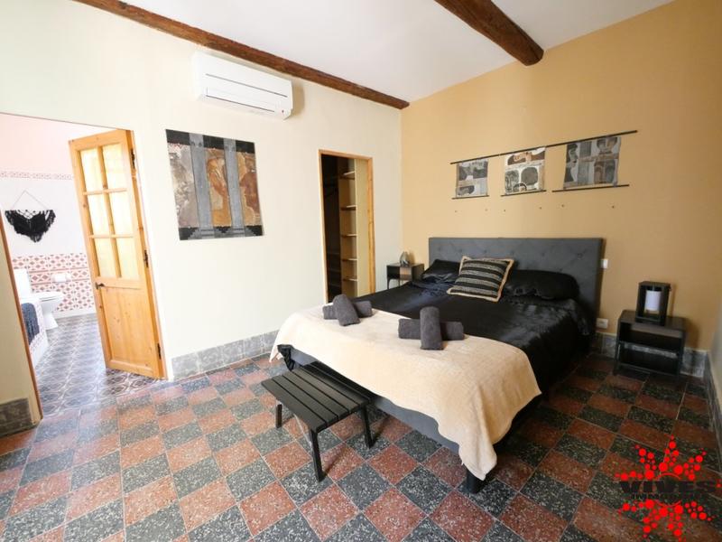 Maison - 200 m² - 7 pièces